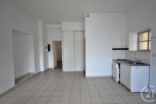 Appartement F2 à louer - 2 pièces - 31.73 m2 - LAVAL - 53 - PAYS-DE-LOIRE - Century 21 Dréano Immobilier