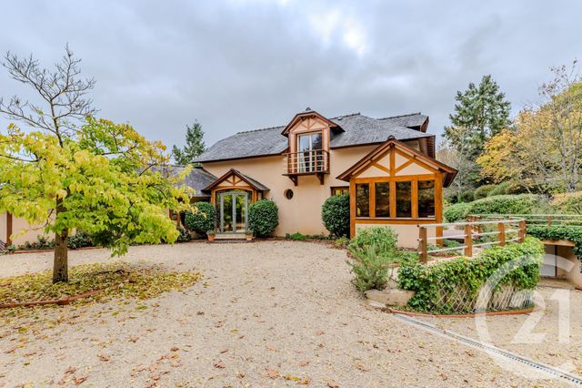 maison à vendre - 7 pièces - 207.0 m2 - ARGENTRE - 53 - PAYS-DE-LOIRE - Century 21 Dréano Immobilier