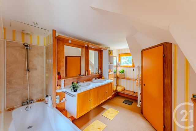 maison à vendre - 7 pièces - 207.0 m2 - ARGENTRE - 53 - PAYS-DE-LOIRE - Century 21 Dréano Immobilier