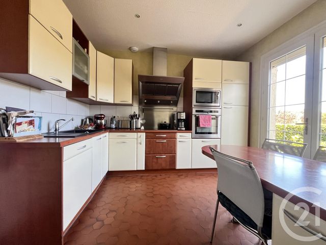 Afficher la photo en grand maison à vendre - 6 pièces - 148.0 m2 - L HUISSERIE - 53 - PAYS-DE-LOIRE - Century 21 Dréano Immobilier