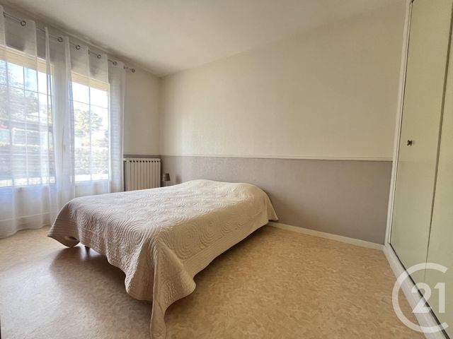 Afficher la photo en grand maison à vendre - 6 pièces - 148.0 m2 - L HUISSERIE - 53 - PAYS-DE-LOIRE - Century 21 Dréano Immobilier