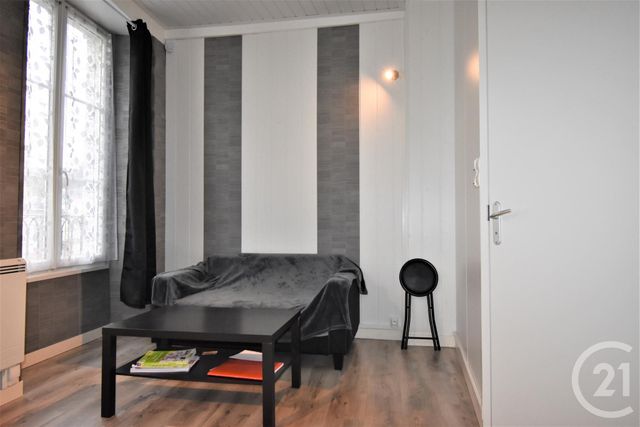 Appartement F2 à louer - 2 pièces - 29.39 m2 - LAVAL - 53 - PAYS-DE-LOIRE - Century 21 Dréano Immobilier