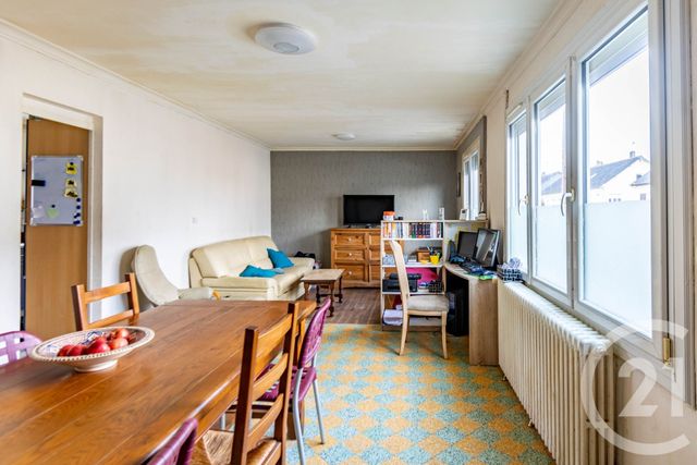 maison à vendre - 5 pièces - 86.01 m2 - QUELAINES ST GAULT - 53 - PAYS-DE-LOIRE - Century 21 Dréano Immobilier