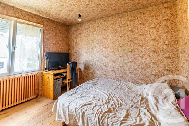 maison à vendre - 5 pièces - 86.01 m2 - QUELAINES ST GAULT - 53 - PAYS-DE-LOIRE - Century 21 Dréano Immobilier