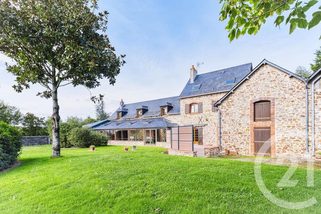 maison à vendre - 17 pièces - 560.33 m2 - STE SUZANNE ET CHAMMES - 53 - PAYS-DE-LOIRE - Century 21 Dréano Immobilier