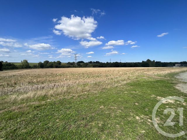 terrain - LAVAL - 53