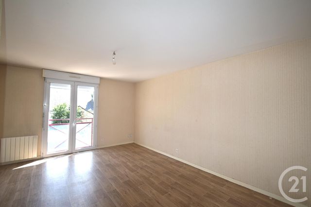 Appartement F2 à louer - 2 pièces - 50.0 m2 - EVRON - 53 - PAYS-DE-LOIRE - Century 21 Dréano Immobilier