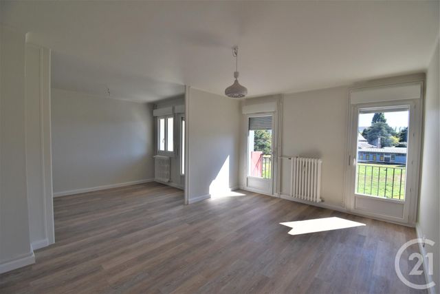 Appartement F4 à louer - 4 pièces - 76.0 m2 - LAVAL - 53 - PAYS-DE-LOIRE - Century 21 Dréano Immobilier