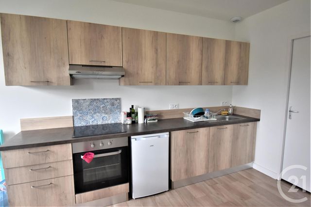 Appartement T2 à louer - 2 pièces - 40.95 m2 - LAVAL - 53 - PAYS-DE-LOIRE - Century 21 Dréano Immobilier