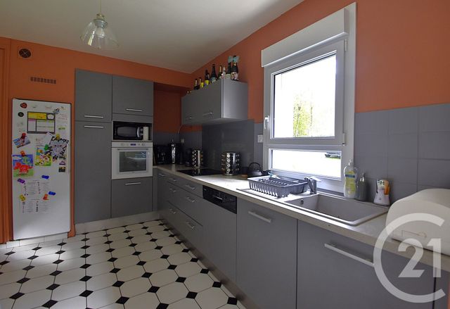 maison à vendre - 7 pièces - 208.0 m2 - ANDOUILLE - 53 - PAYS-DE-LOIRE - Century 21 Dréano Immobilier