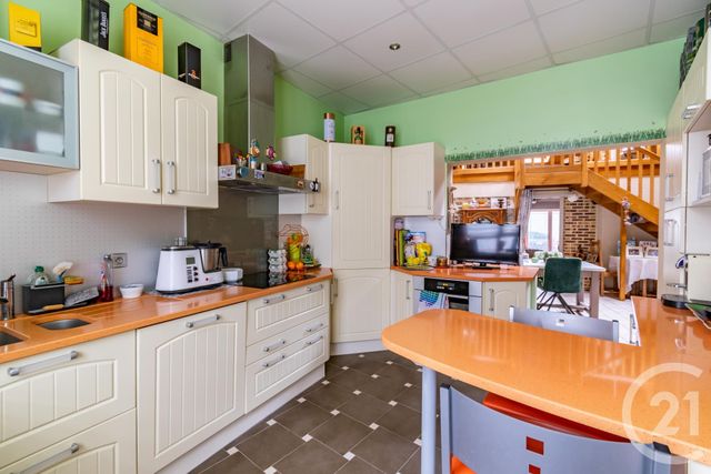 maison à vendre - 8 pièces - 221.0 m2 - MAYENNE - 53 - PAYS-DE-LOIRE - Century 21 Dréano Immobilier