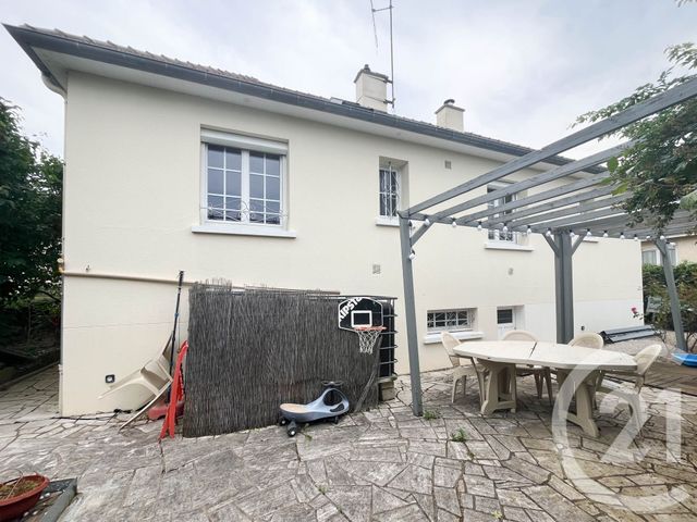 maison à vendre - 5 pièces - 98.35 m2 - BONCHAMP LES LAVAL - 53 - PAYS-DE-LOIRE - Century 21 Dréano Immobilier