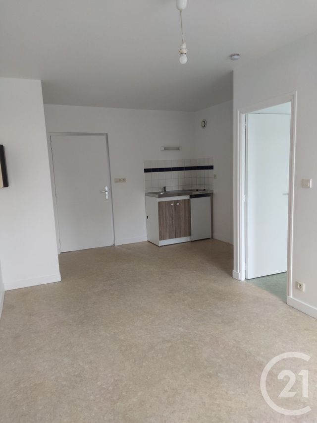 Appartement F2 à louer LAVAL