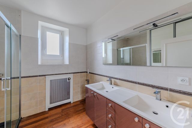 maison à vendre - 7 pièces - 168.55 m2 - MAYENNE - 53 - PAYS-DE-LOIRE - Century 21 Dréano Immobilier