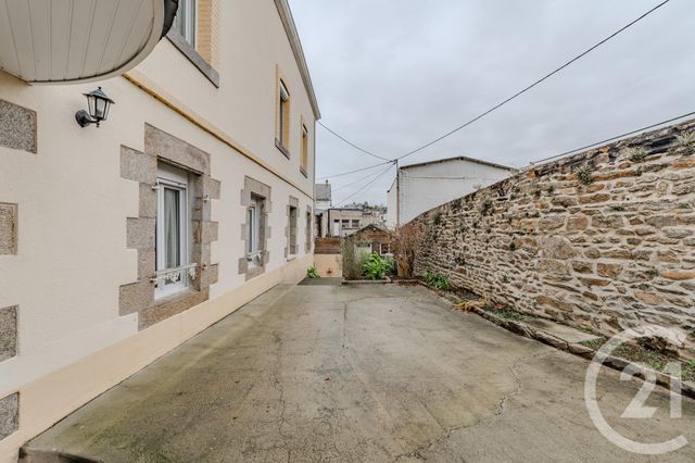 maison à vendre - 7 pièces - 168.55 m2 - MAYENNE - 53 - PAYS-DE-LOIRE - Century 21 Dréano Immobilier