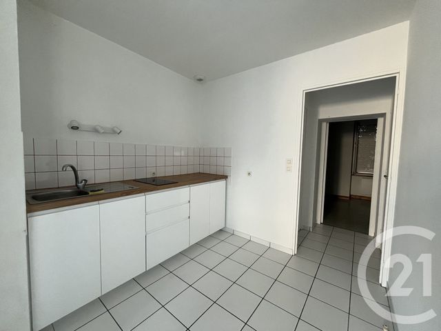 Appartement F2 à louer - 2 pièces - 41.11 m2 - ST BERTHEVIN - 53 - PAYS-DE-LOIRE - Century 21 Dréano Immobilier