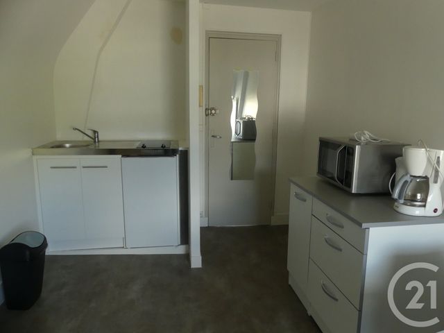 Appartement F2 à louer LAVAL
