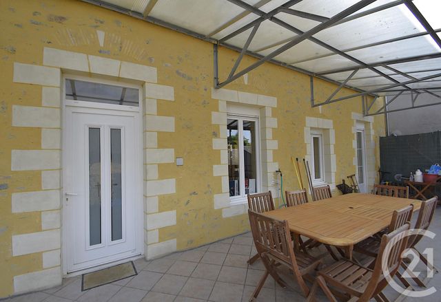 maison à vendre - 6 pièces - 158.71 m2 - MESLAY DU MAINE - 53 - PAYS-DE-LOIRE - Century 21 Dréano Immobilier