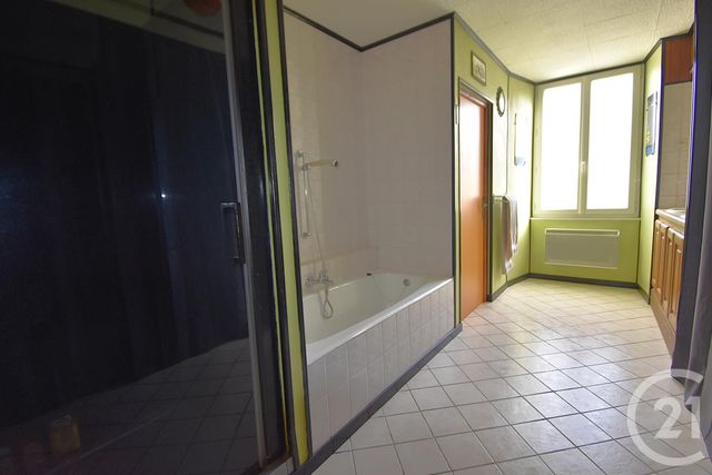 maison à vendre - 6 pièces - 158.71 m2 - MESLAY DU MAINE - 53 - PAYS-DE-LOIRE - Century 21 Dréano Immobilier