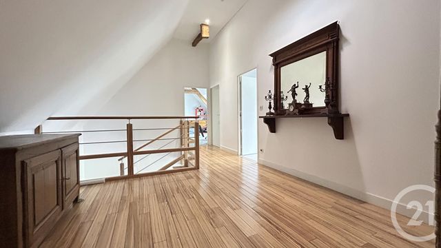 Afficher la photo en grand maison à vendre - 8 pièces - 275.0 m2 - L HUISSERIE - 53 - PAYS-DE-LOIRE - Century 21 Dréano Immobilier