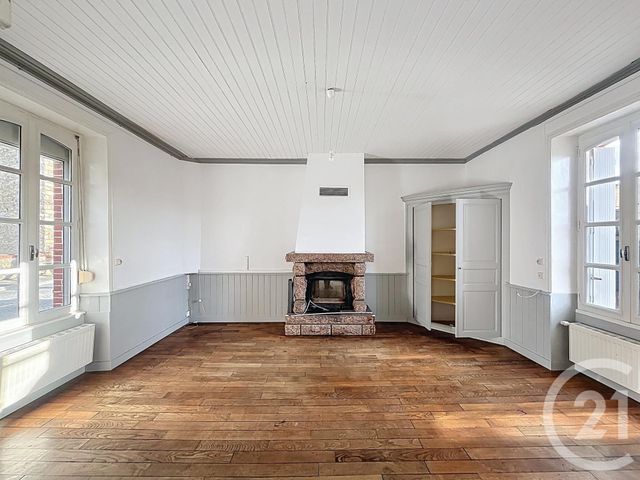 maison à vendre - 8 pièces - 122.0 m2 - ST PIERRE LA COUR - 53 - PAYS-DE-LOIRE - Century 21 Dréano Immobilier