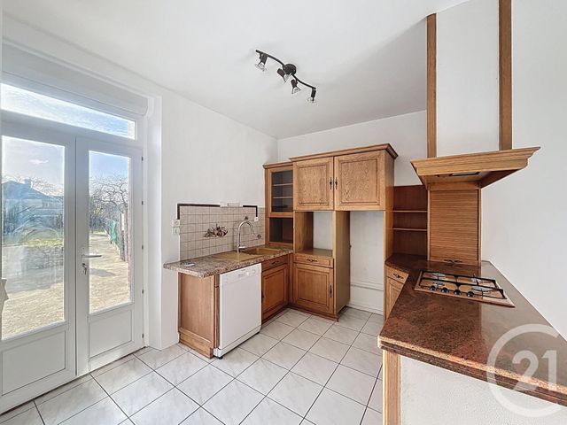 maison à vendre - 8 pièces - 122.0 m2 - ST PIERRE LA COUR - 53 - PAYS-DE-LOIRE - Century 21 Dréano Immobilier