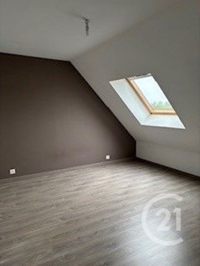 maison à louer - 4 pièces - 100.75 m2 - FORCE - 53 - PAYS-DE-LOIRE - Century 21 Dréano Immobilier