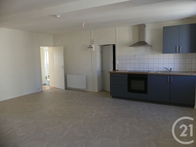 Appartement F2 Bis à louer COSSE LE VIVIEN