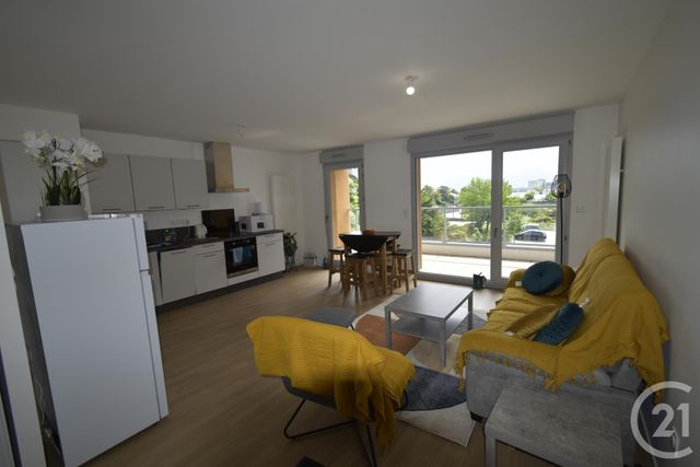 Appartement T3 à louer - 3 pièces - 61.98 m2 - LAVAL - 53 - PAYS-DE-LOIRE - Century 21 Dréano Immobilier