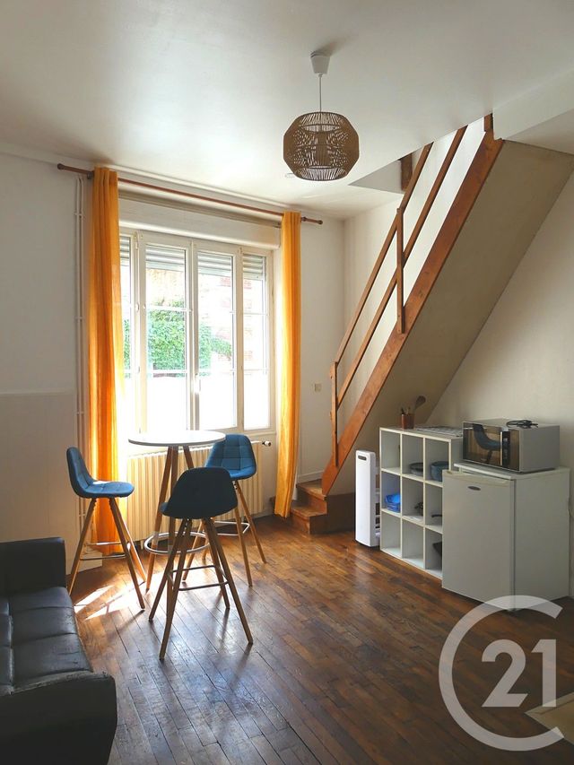 Appartement F2 à louer - 2 pièces - 30.06 m2 - LAVAL - 53 - PAYS-DE-LOIRE - Century 21 Dréano Immobilier