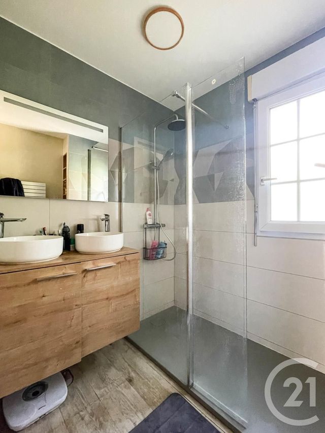 Afficher la photo en grand maison à vendre - 6 pièces - 118.57 m2 - LAVAL - 53 - PAYS-DE-LOIRE - Century 21 Dréano Immobilier