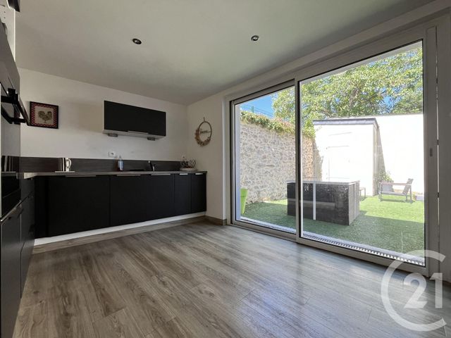 maison à vendre - 6 pièces - 117.0 m2 - ST OUEN DES TOITS - 53 - PAYS-DE-LOIRE - Century 21 Dréano Immobilier