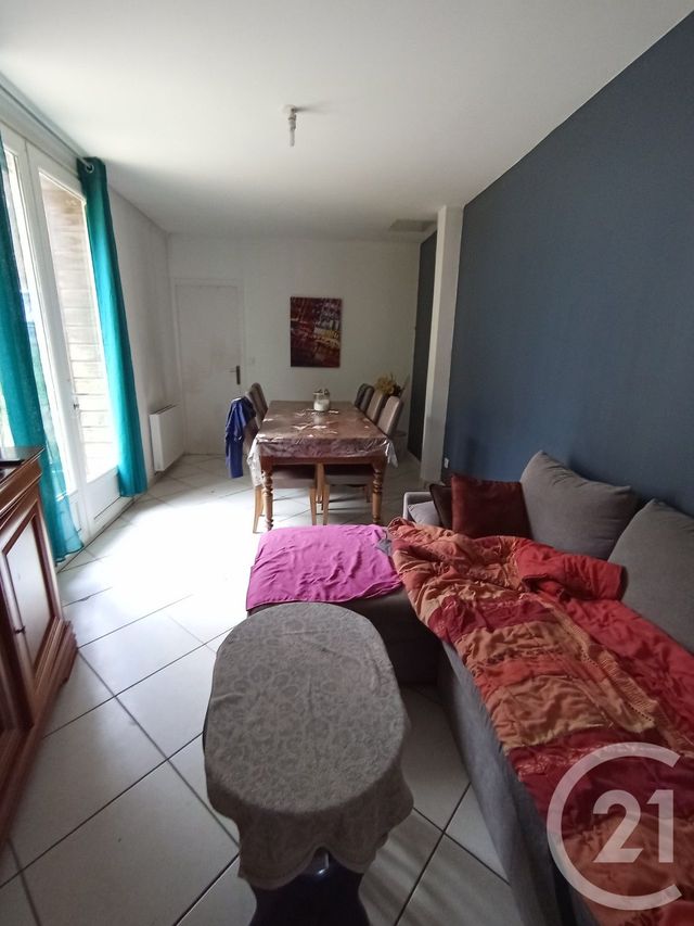 Immeuble à vendre ERNEE