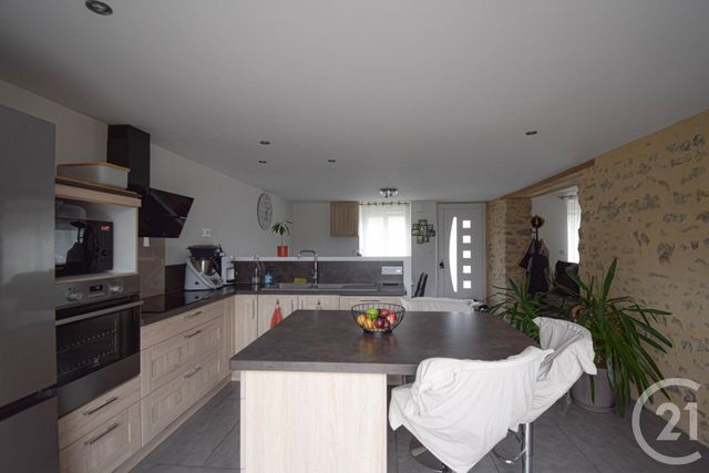 Afficher la photo en grand maison à vendre - 4 pièces - 100.0 m2 - MAYENNE - 53 - PAYS-DE-LOIRE - Century 21 Dréano Immobilier