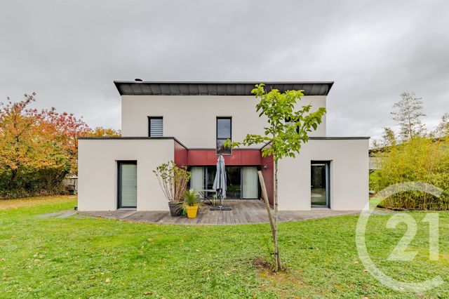 maison à vendre - 7 pièces - 331.88 m2 - LAVAL - 53 - PAYS-DE-LOIRE - Century 21 Dréano Immobilier