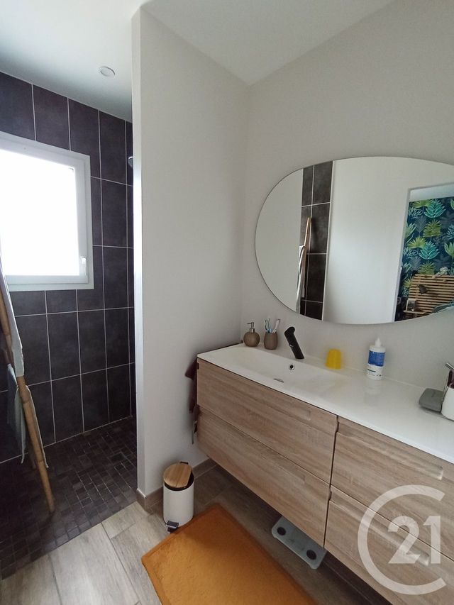 maison à vendre - 5 pièces - 123.82 m2 - BONCHAMP LES LAVAL - 53 - PAYS-DE-LOIRE - Century 21 Dréano Immobilier