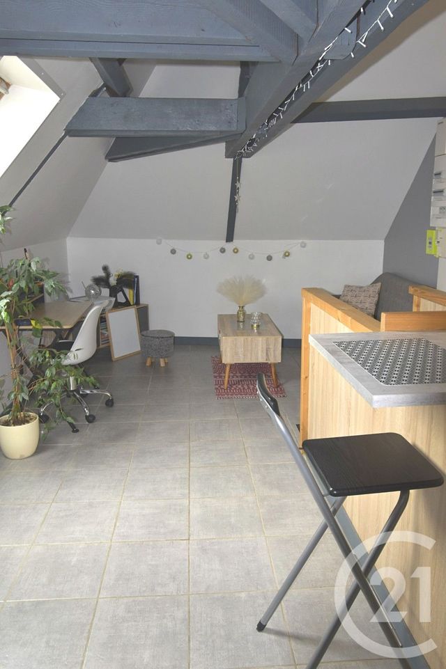Appartement F2 à louer - 3 pièces - 33.25 m2 - LAVAL - 53 - PAYS-DE-LOIRE - Century 21 Dréano Immobilier