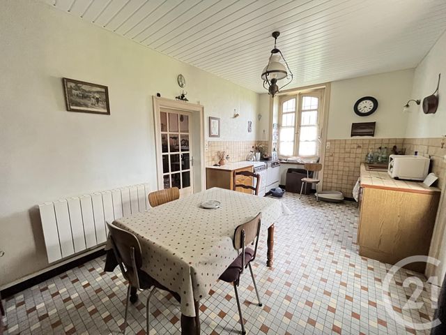 Afficher la photo en grand maison à vendre - 7 pièces - 134.0 m2 - ST OUEN DES TOITS - 53 - PAYS-DE-LOIRE - Century 21 Dréano Immobilier