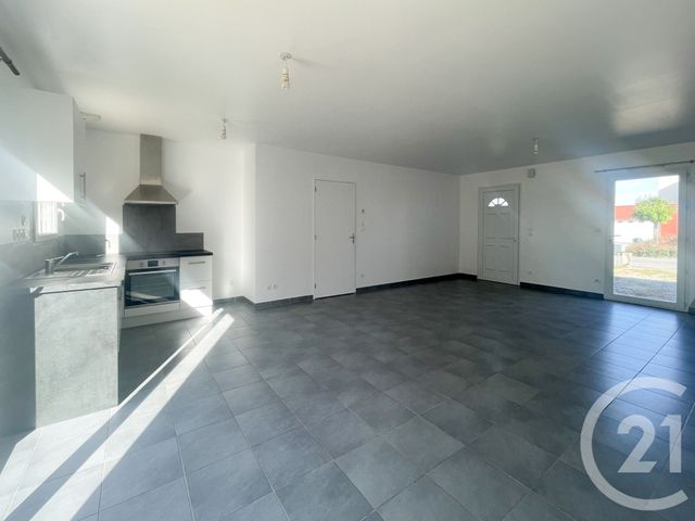 maison à vendre - 5 pièces - 79.12 m2 - QUELAINES ST GAULT - 53 - PAYS-DE-LOIRE - Century 21 Dréano Immobilier