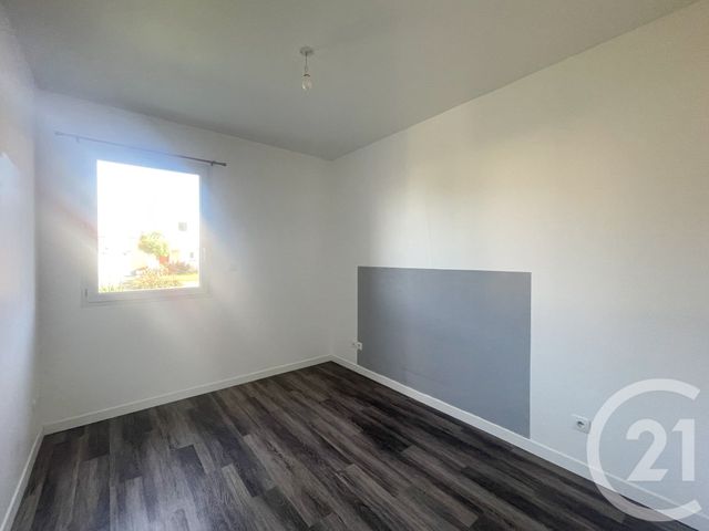 maison à vendre - 5 pièces - 79.12 m2 - QUELAINES ST GAULT - 53 - PAYS-DE-LOIRE - Century 21 Dréano Immobilier