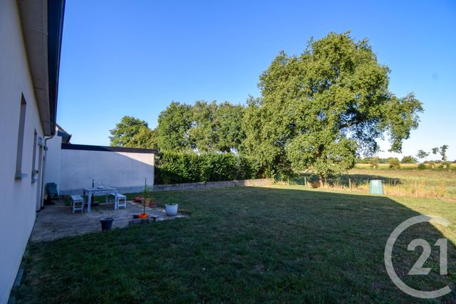 maison à vendre - 5 pièces - 79.12 m2 - QUELAINES ST GAULT - 53 - PAYS-DE-LOIRE - Century 21 Dréano Immobilier