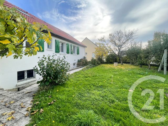 Afficher la photo en grand maison à vendre - 8 pièces - 138.0 m2 - L HUISSERIE - 53 - PAYS-DE-LOIRE - Century 21 Dréano Immobilier