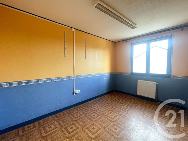 Afficher la photo en grand maison à vendre - 8 pièces - 138.0 m2 - L HUISSERIE - 53 - PAYS-DE-LOIRE - Century 21 Dréano Immobilier