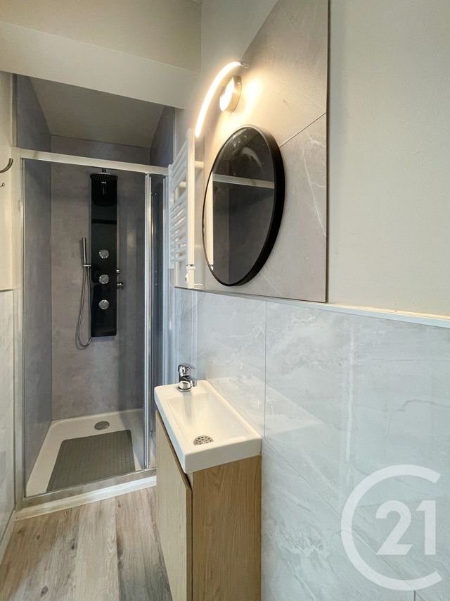 maison à vendre - 7 pièces - 146.87 m2 - LAVAL - 53 - PAYS-DE-LOIRE - Century 21 Dréano Immobilier