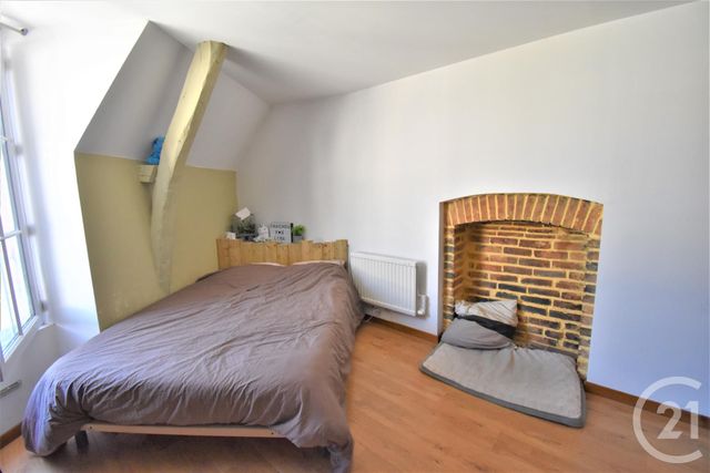 maison à louer - 5 pièces - 119.0 m2 - MONTJEAN - 53 - PAYS-DE-LOIRE - Century 21 Dréano Immobilier