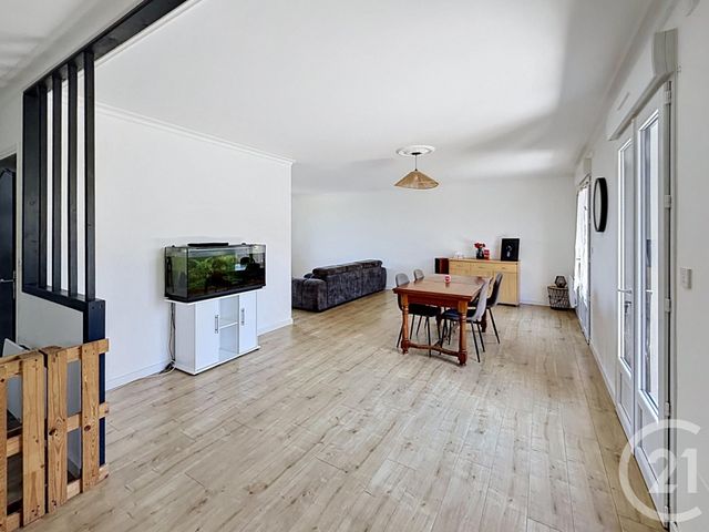 maison à vendre - 7 pièces - 110.96 m2 - AHUILLE - 53 - PAYS-DE-LOIRE - Century 21 Dréano Immobilier