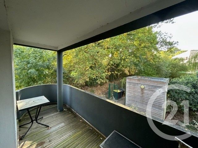 Afficher la photo en grand Appartement F4 à louer - 4 pièces - 83.4 m2 - LAVAL - 53 - PAYS-DE-LOIRE - Century 21 Dréano Immobilier