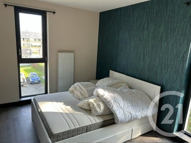 Afficher la photo en grand Appartement F4 à louer - 4 pièces - 83.4 m2 - LAVAL - 53 - PAYS-DE-LOIRE - Century 21 Dréano Immobilier