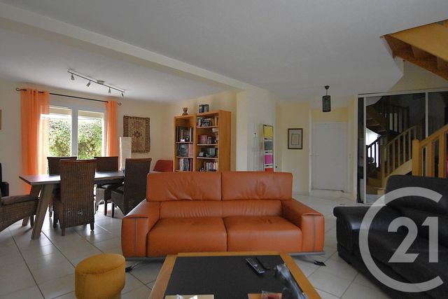 maison à vendre - 6 pièces - 155.0 m2 - BONCHAMP LES LAVAL - 53 - PAYS-DE-LOIRE - Century 21 Dréano Immobilier