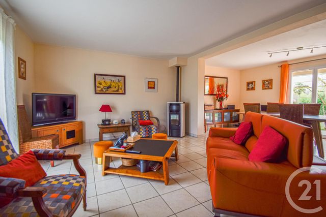 maison à vendre - 6 pièces - 155.0 m2 - BONCHAMP LES LAVAL - 53 - PAYS-DE-LOIRE - Century 21 Dréano Immobilier